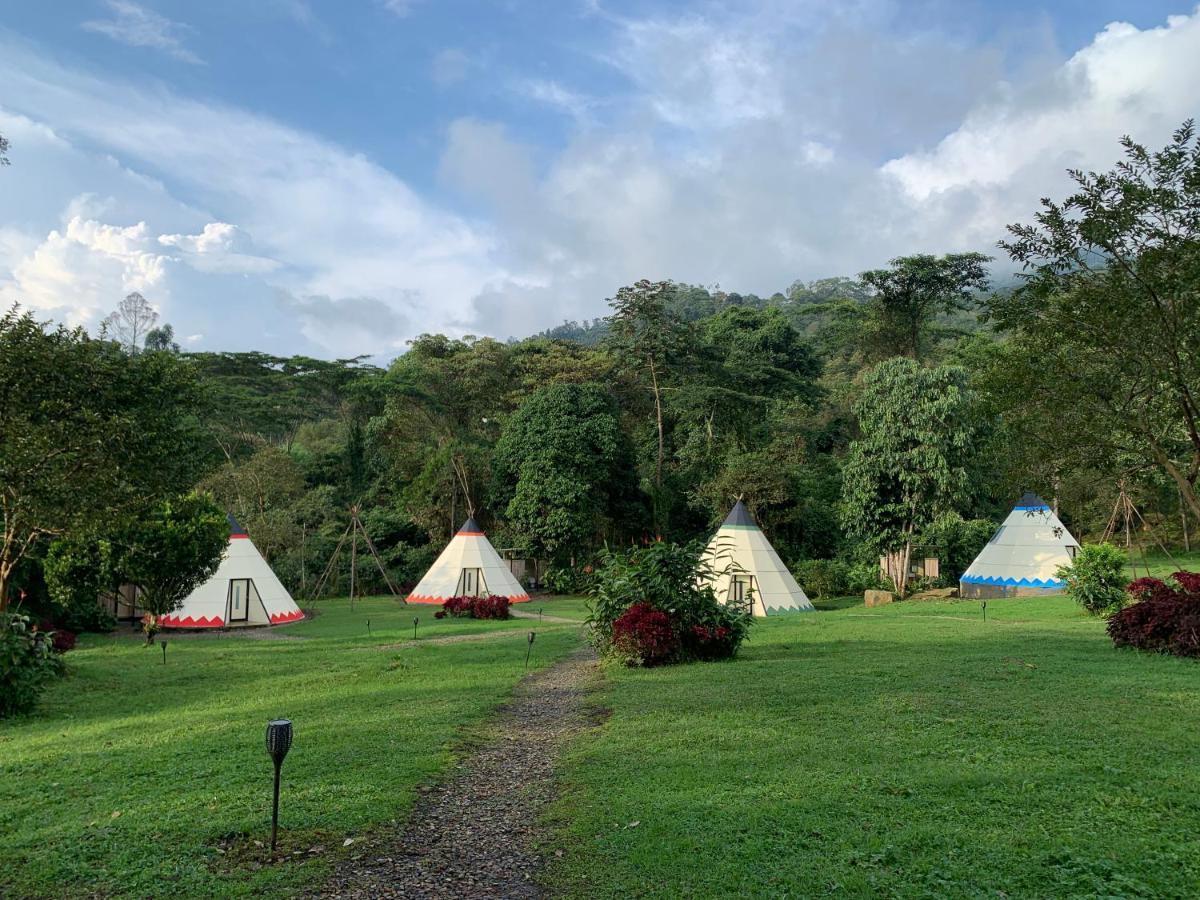 Bosque De Aventura & Glamping Refugio Del Bosque Hotell La Mesa  Eksteriør bilde