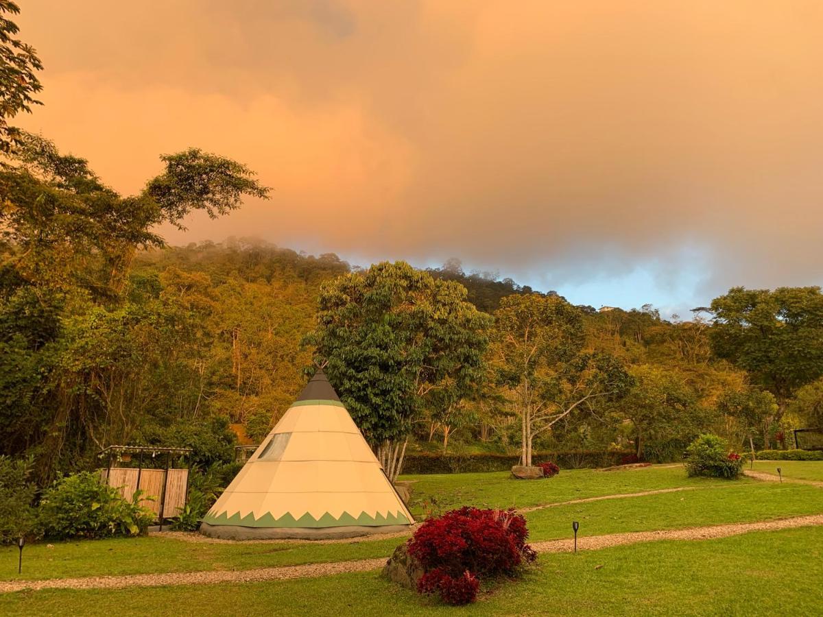 Bosque De Aventura & Glamping Refugio Del Bosque Hotell La Mesa  Eksteriør bilde